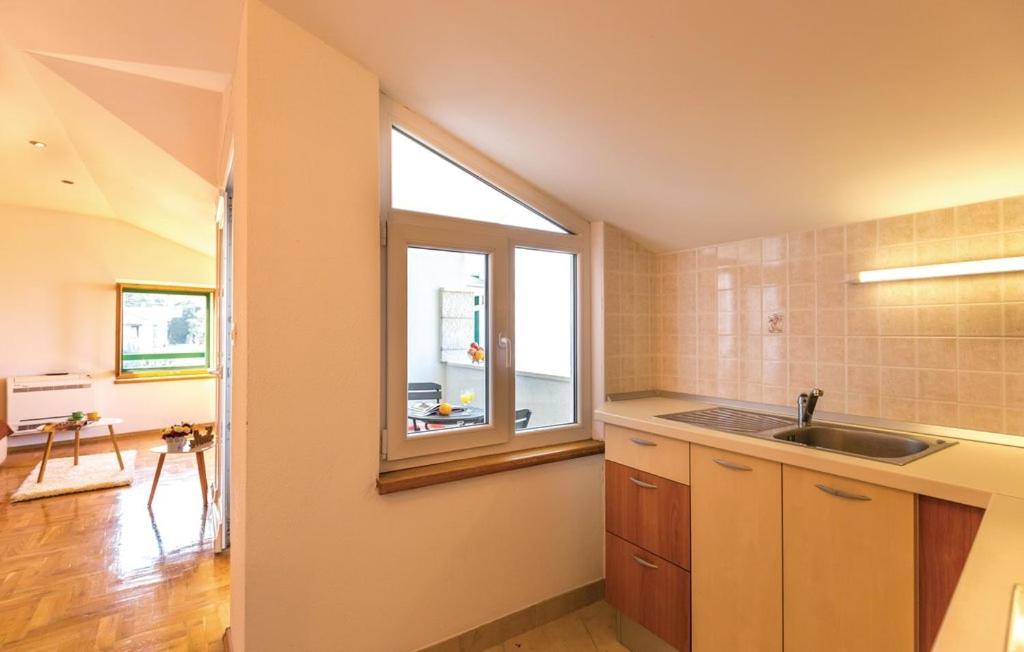 Vacation Apartments Feniks Tučepi Eksteriør bilde
