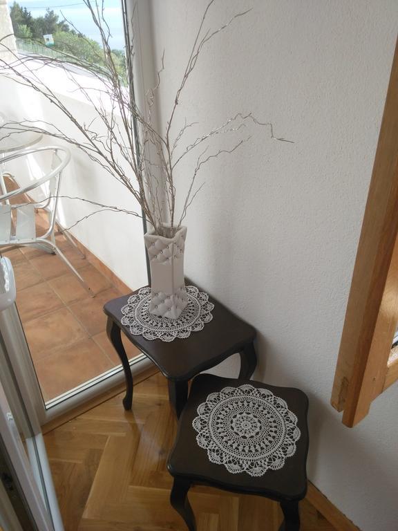 Vacation Apartments Feniks Tučepi Eksteriør bilde